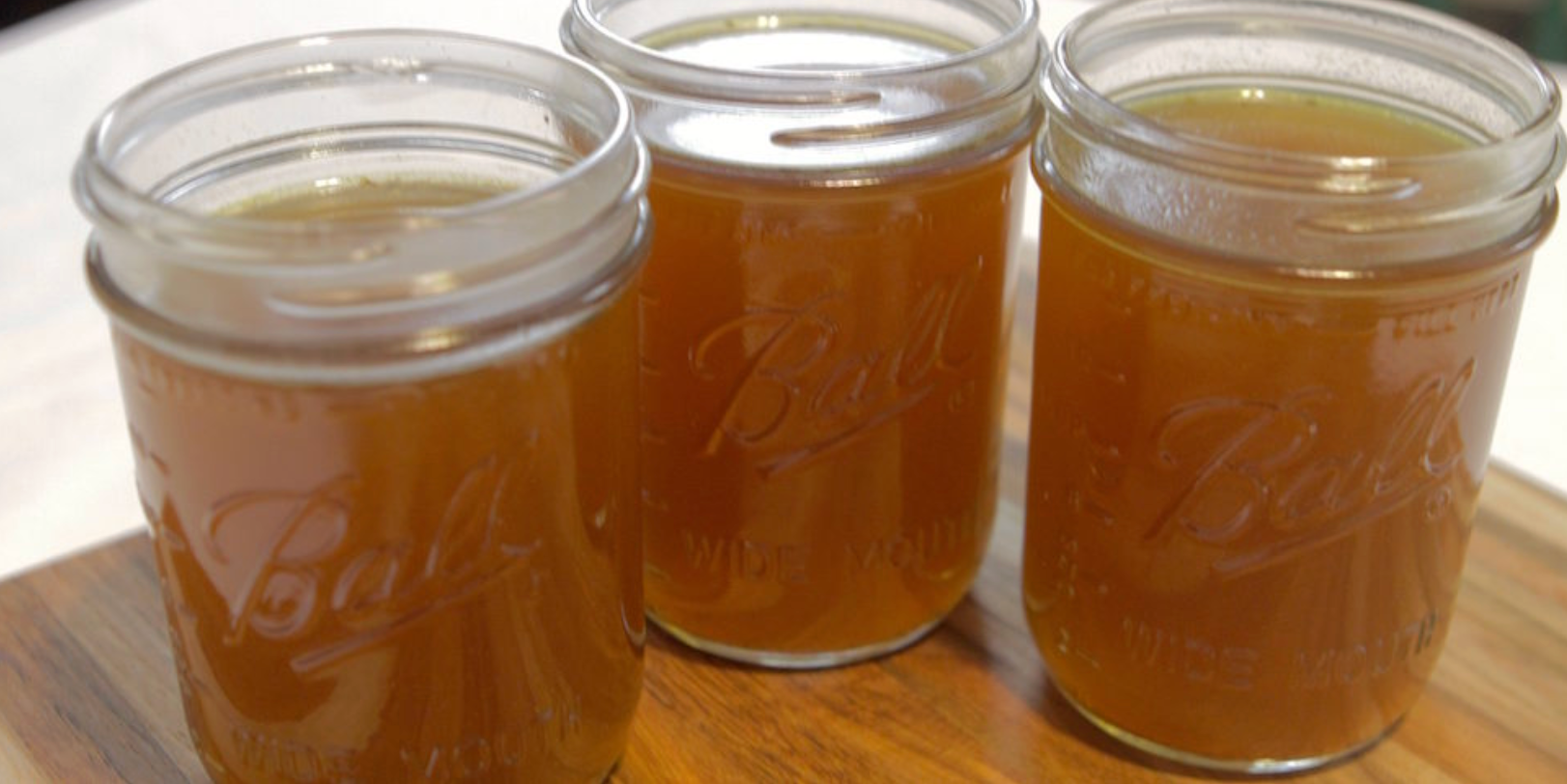 Slow Cooker Beef Bone Broth